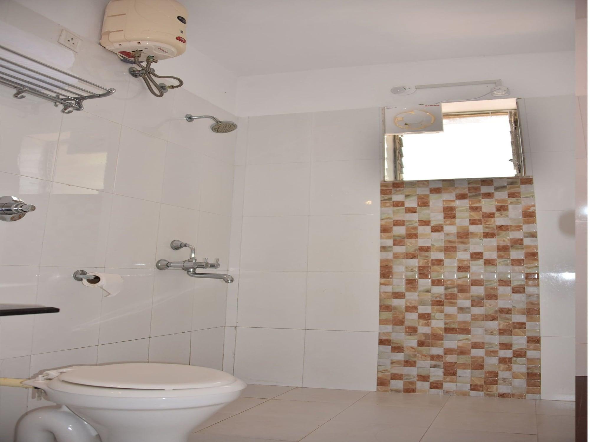 Q Lite Calangute Otel Dış mekan fotoğraf