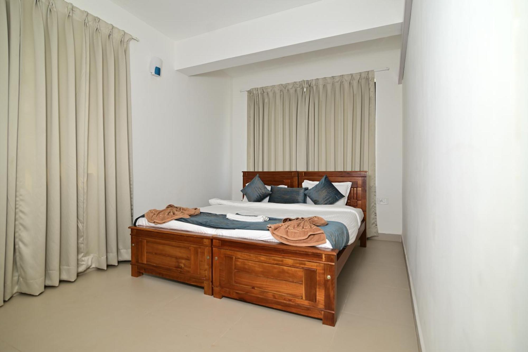 Q Lite Calangute Otel Dış mekan fotoğraf
