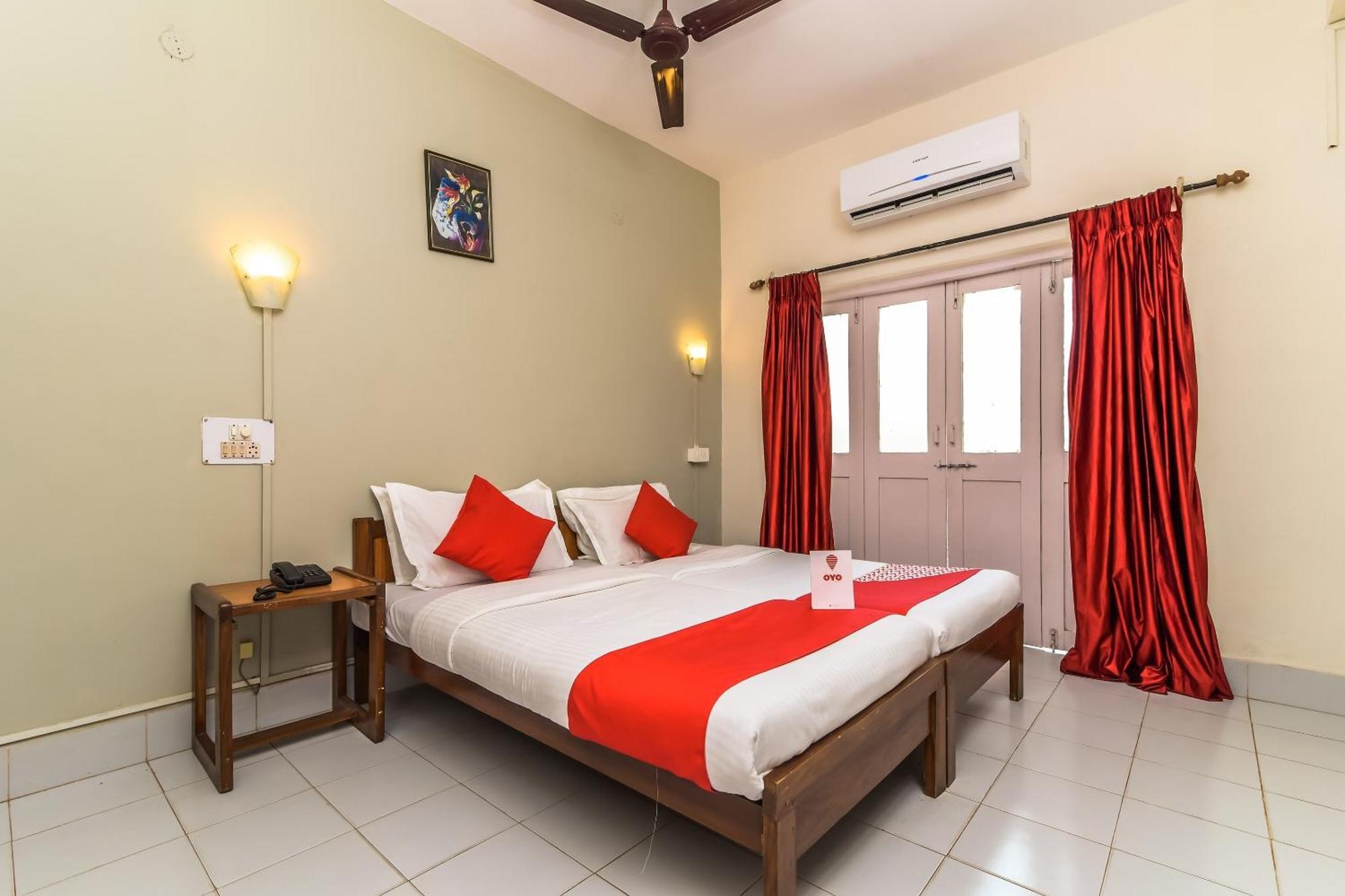 Q Lite Calangute Otel Dış mekan fotoğraf