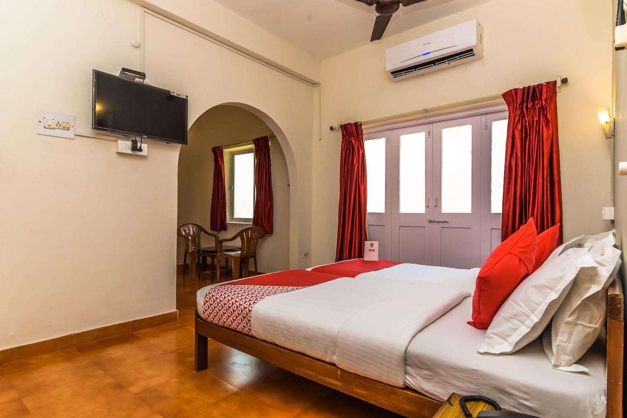 Q Lite Calangute Otel Dış mekan fotoğraf