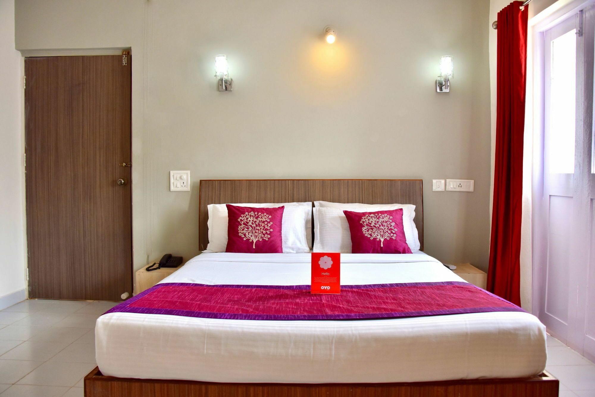 Q Lite Calangute Otel Dış mekan fotoğraf