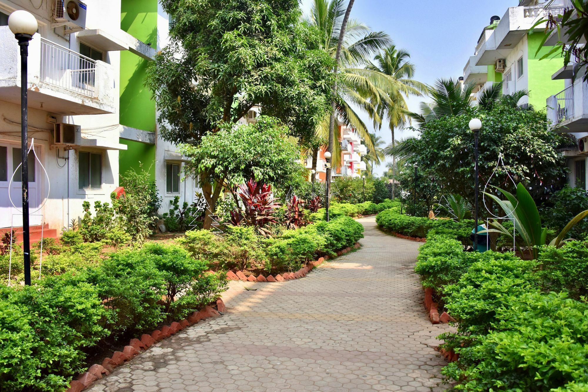 Q Lite Calangute Otel Dış mekan fotoğraf